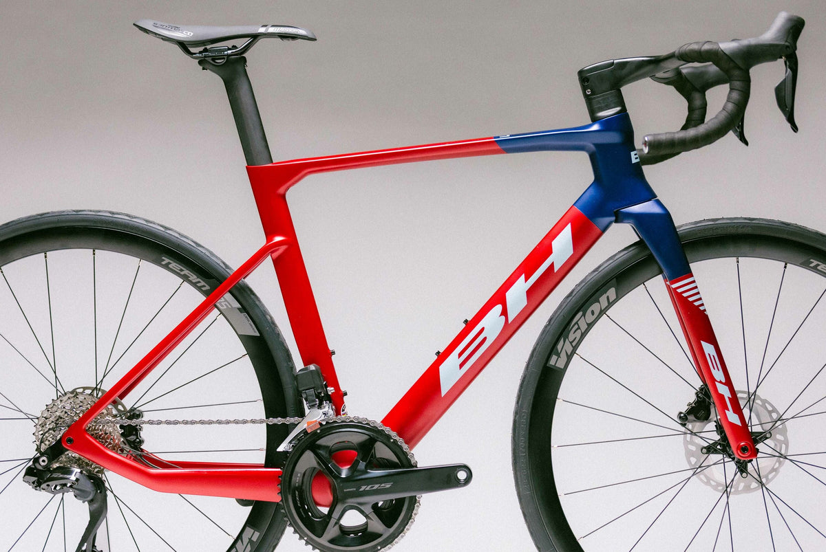 Bicicleta Ruta RS1 4.0 Shimano 105 DI2 PREVENTA